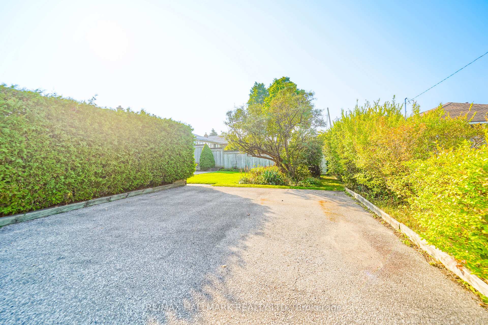 44 Budea Cres, Toronto, ON M1R4V4 | 3 Bedroom 2 Bathroom Detached House | Image 36