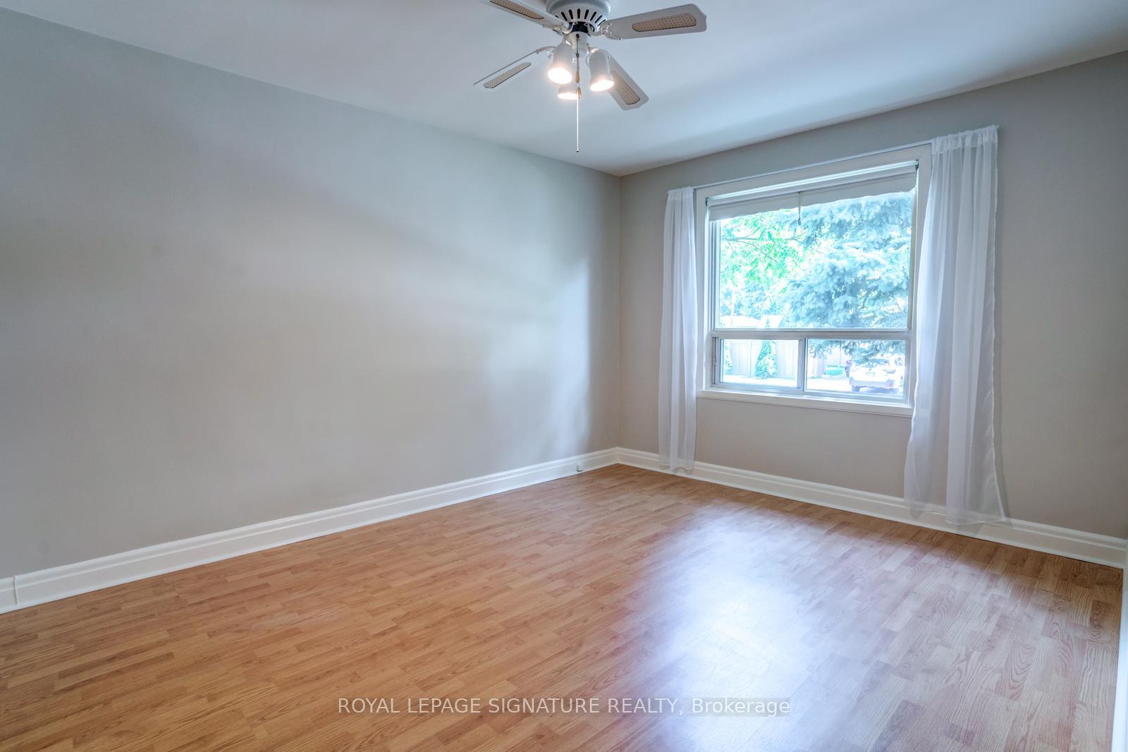 15 Inniswood Dr, Toronto, ON M1R1E4 | 3 Bedroom 2 Bathroom Detached House | Image 11