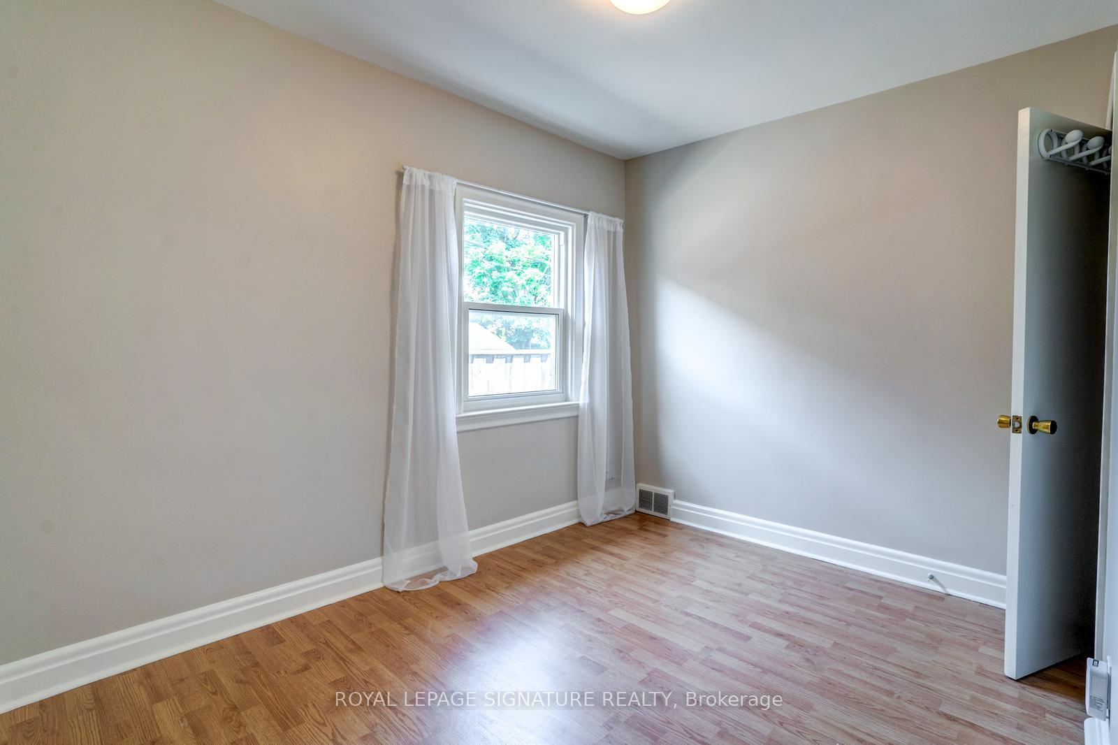 15 Inniswood Dr, Toronto, ON M1R1E4 | 3 Bedroom 2 Bathroom Detached House | Image 15