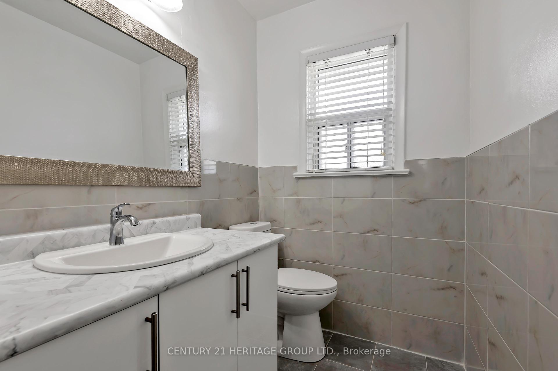 12 Kitson Dr, Toronto, ON M1M3C8 | 3 Bedroom 2 Bathroom Detached House | Image 12