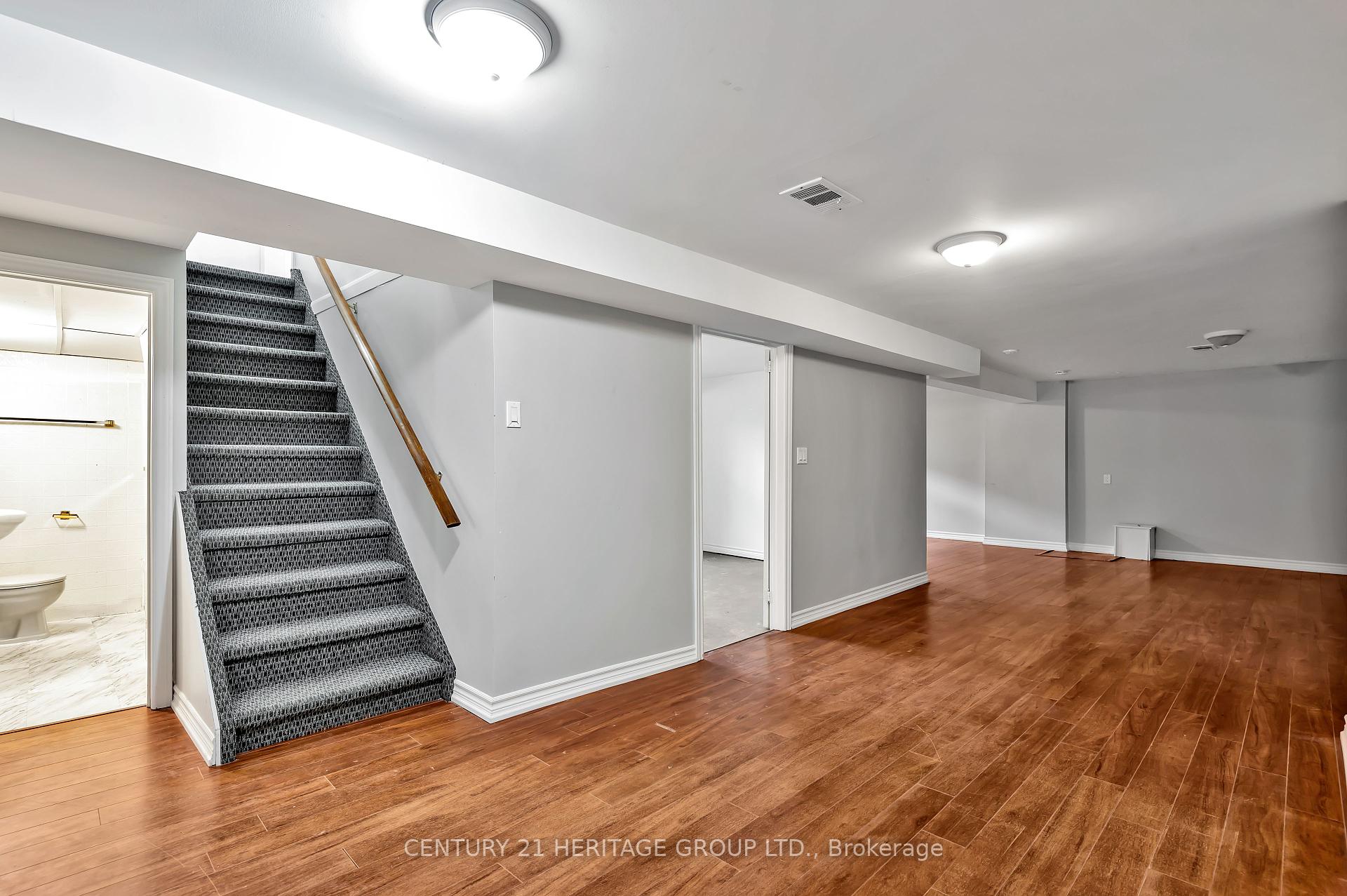 12 Kitson Dr, Toronto, ON M1M3C8 | 3 Bedroom 2 Bathroom Detached House | Image 18