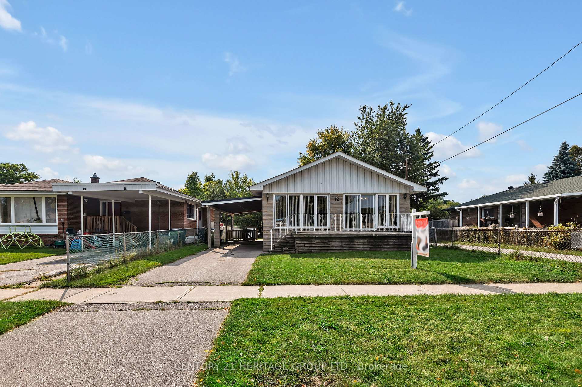 12 Kitson Dr, Toronto, ON M1M3C8 | 3 Bedroom 2 Bathroom Detached House | Image 2