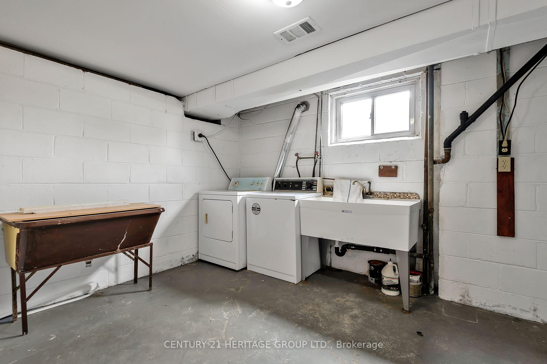 12 Kitson Dr, Toronto, ON M1M3C8 | 3 Bedroom 2 Bathroom Detached House | Image 26