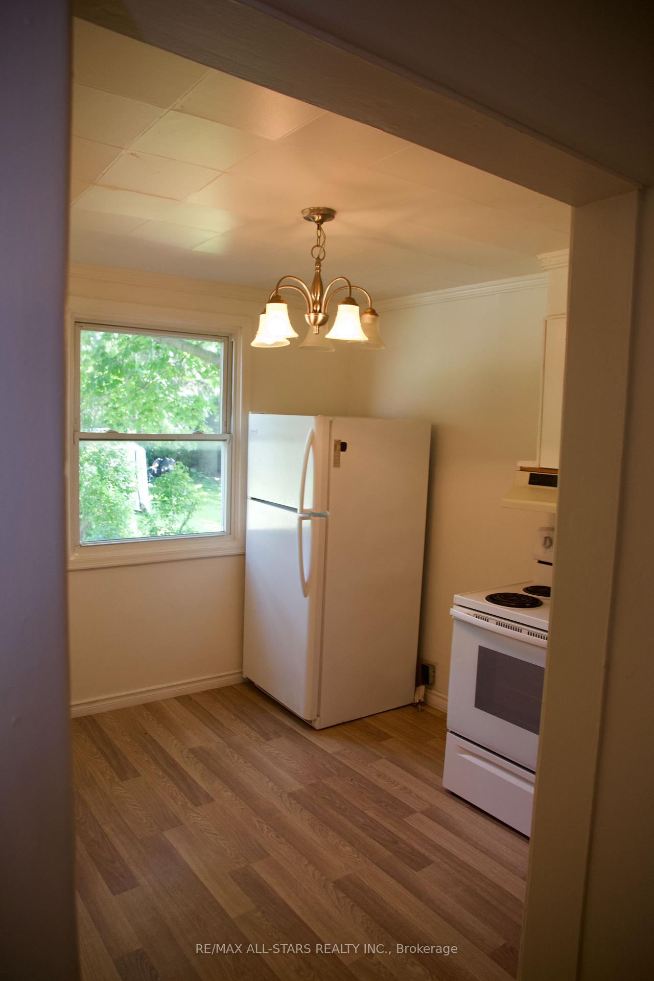 29 North Woodrow Blvd, Toronto, ON M1K1W2 | 2 Bedroom 2 Bathroom Detached House | Image 28