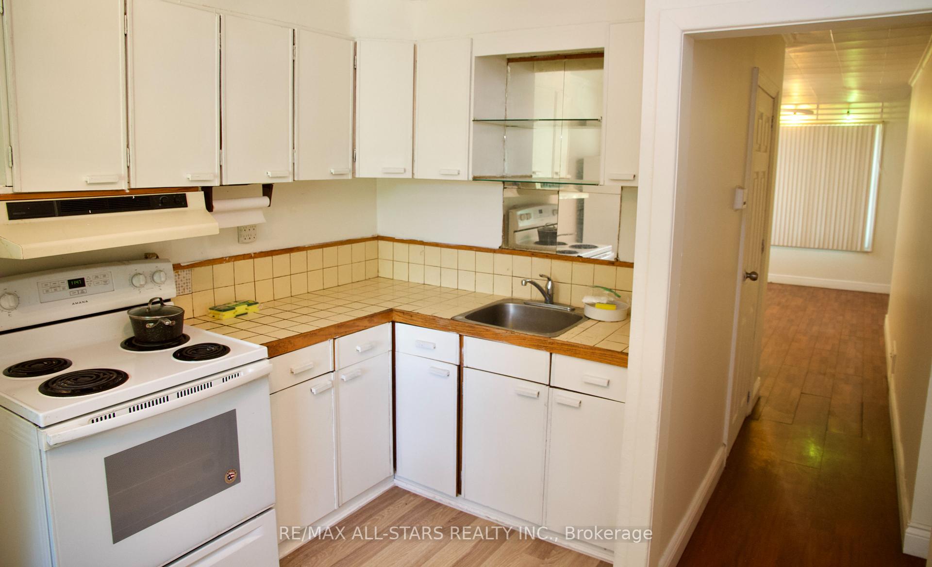 29 North Woodrow Blvd, Toronto, ON M1K1W2 | 2 Bedroom 2 Bathroom Detached House | Image 32