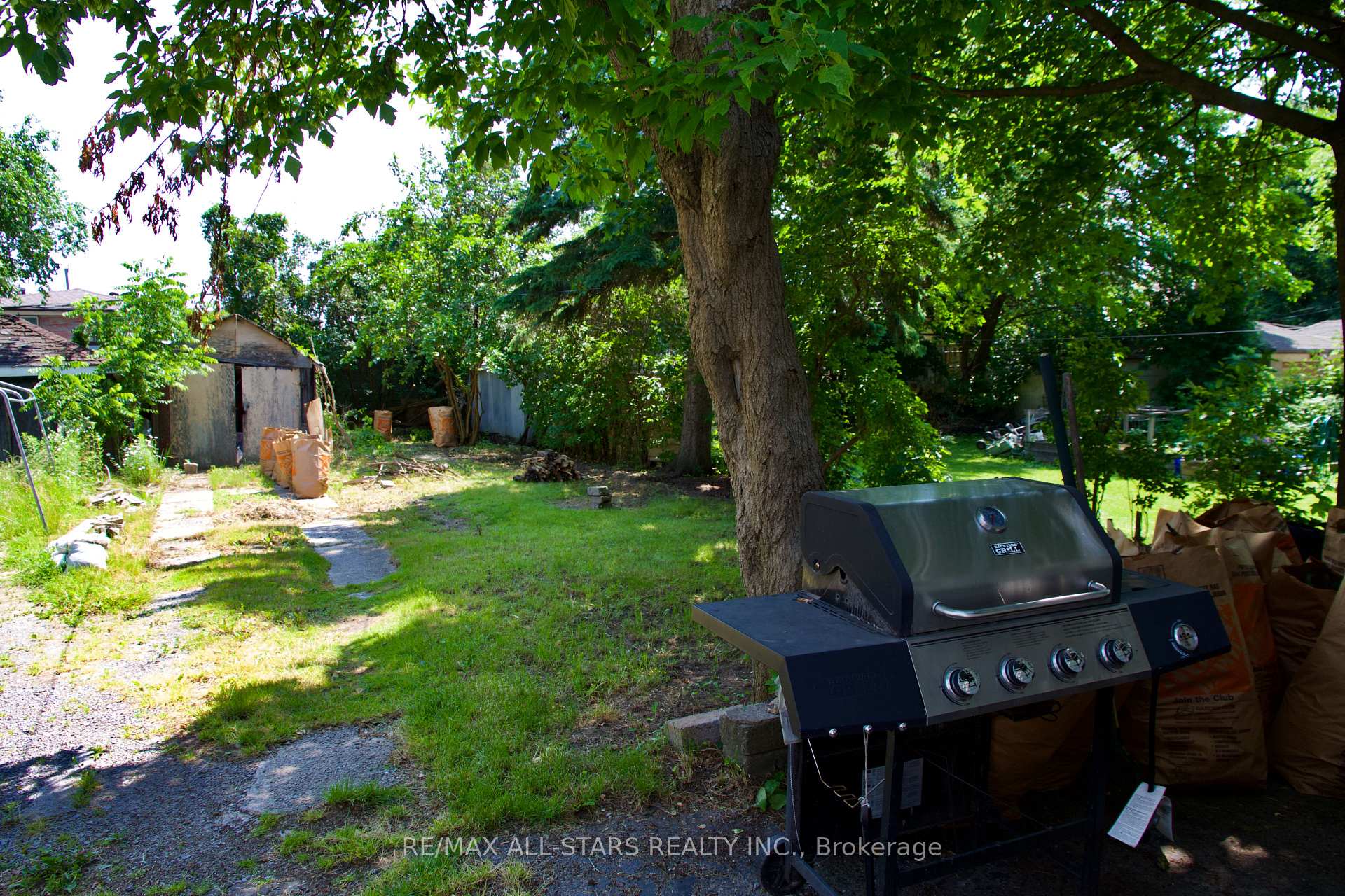 29 North Woodrow Blvd, Toronto, ON M1K1W2 | 2 Bedroom 2 Bathroom Detached House | Image 8