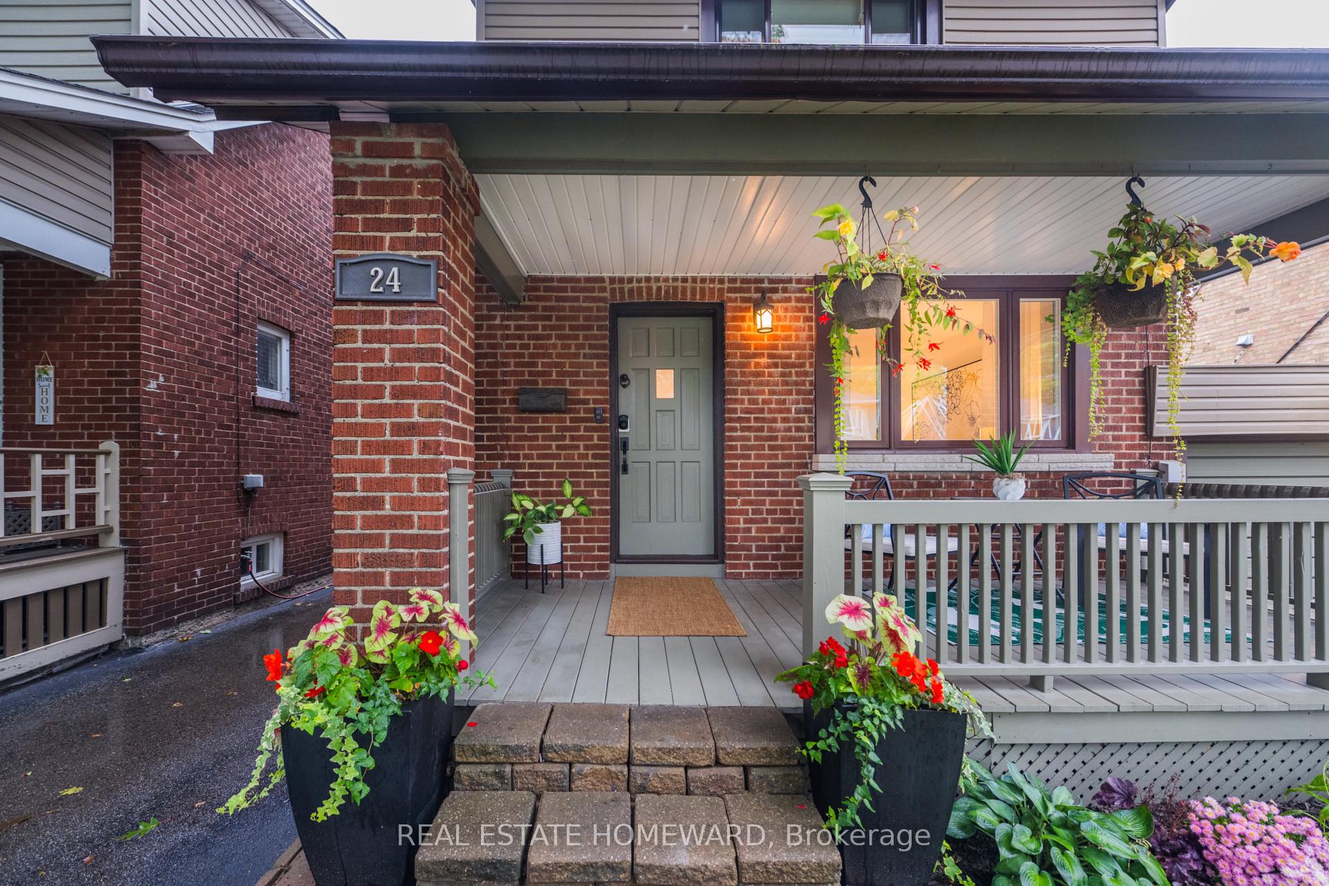 24 Avalon Blvd, Toronto, ON M1N3J2 | 3 Bedroom 2 Bathroom Detached House | Image 2