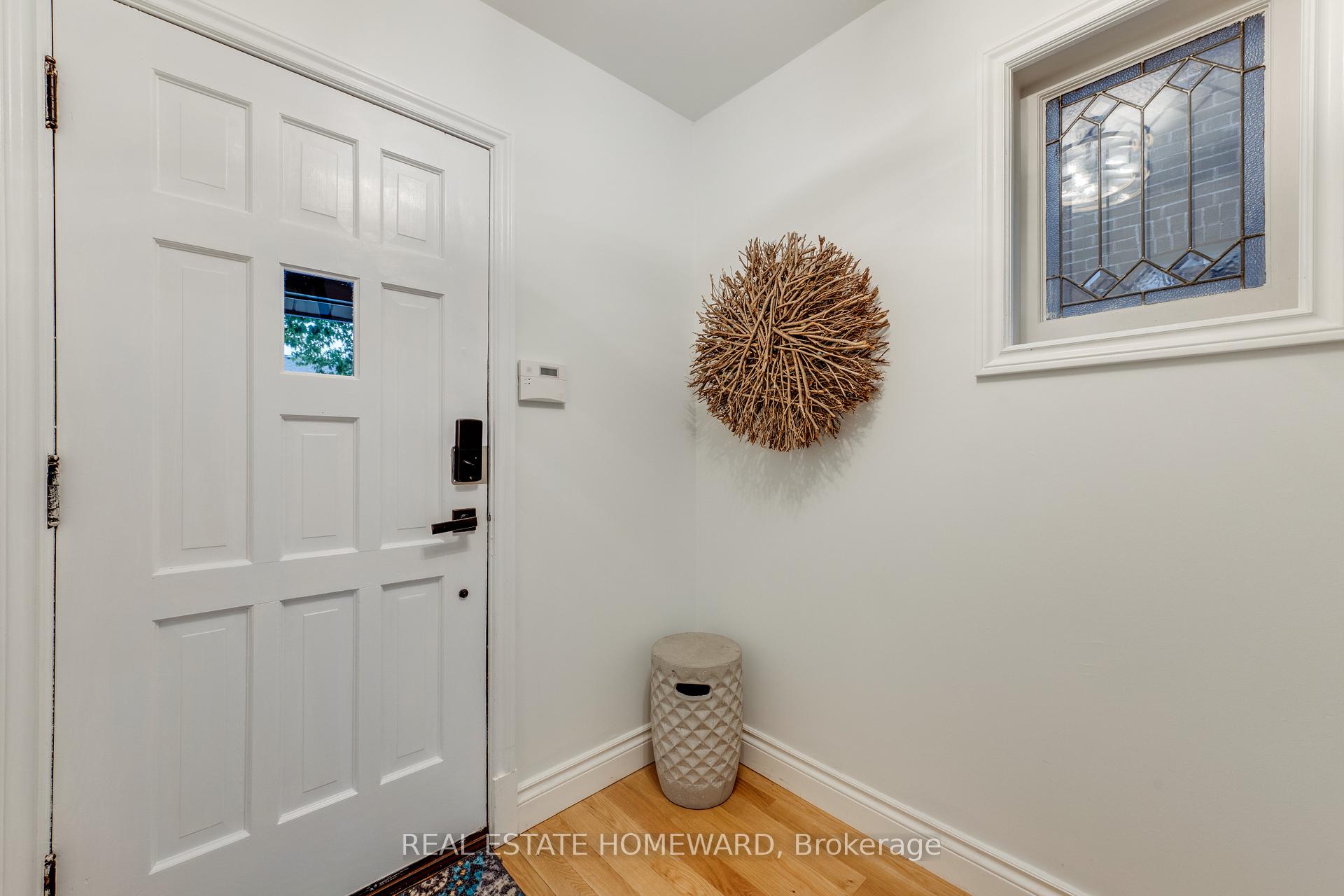 24 Avalon Blvd, Toronto, ON M1N3J2 | 3 Bedroom 2 Bathroom Detached House | Image 7