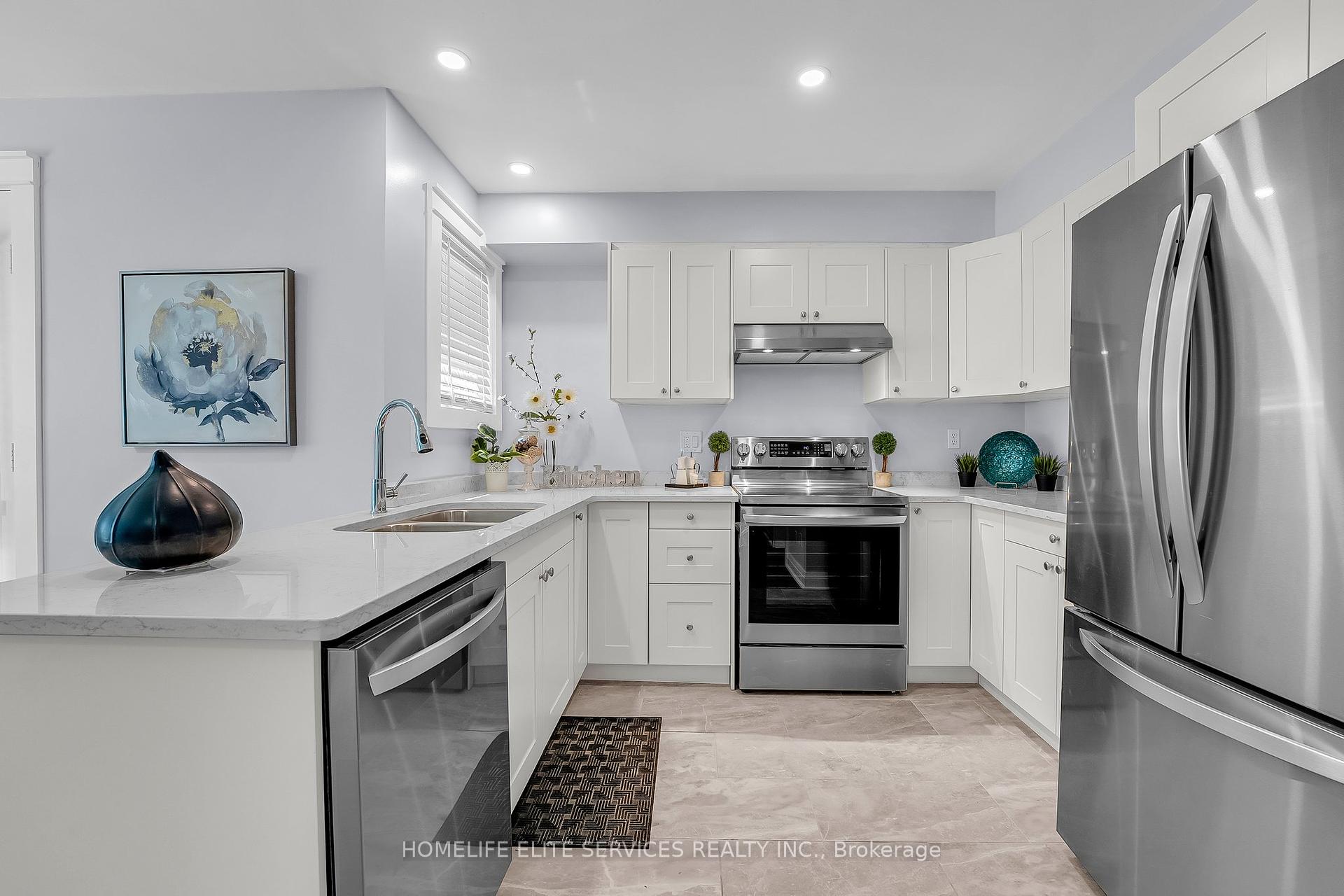 3 Lenthall Ave, Toronto, ON M1B2C7 | 3 Bedroom 4 Bathroom Semi-Detached House | Image 2