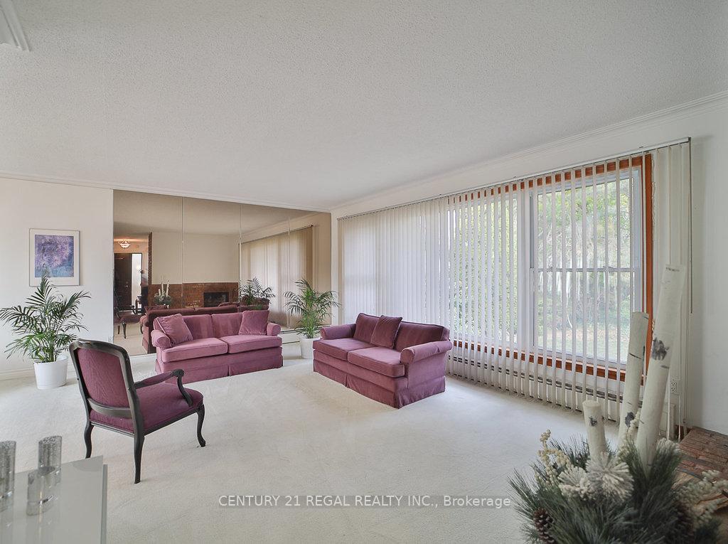 56 Somerdale Sq, Toronto, ON M1E1N1 | 3 Bedroom 3 Bathroom Detached House | Image 4