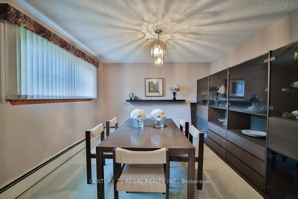 56 Somerdale Sq, Toronto, ON M1E1N1 | 3 Bedroom 3 Bathroom Detached House | Image 5