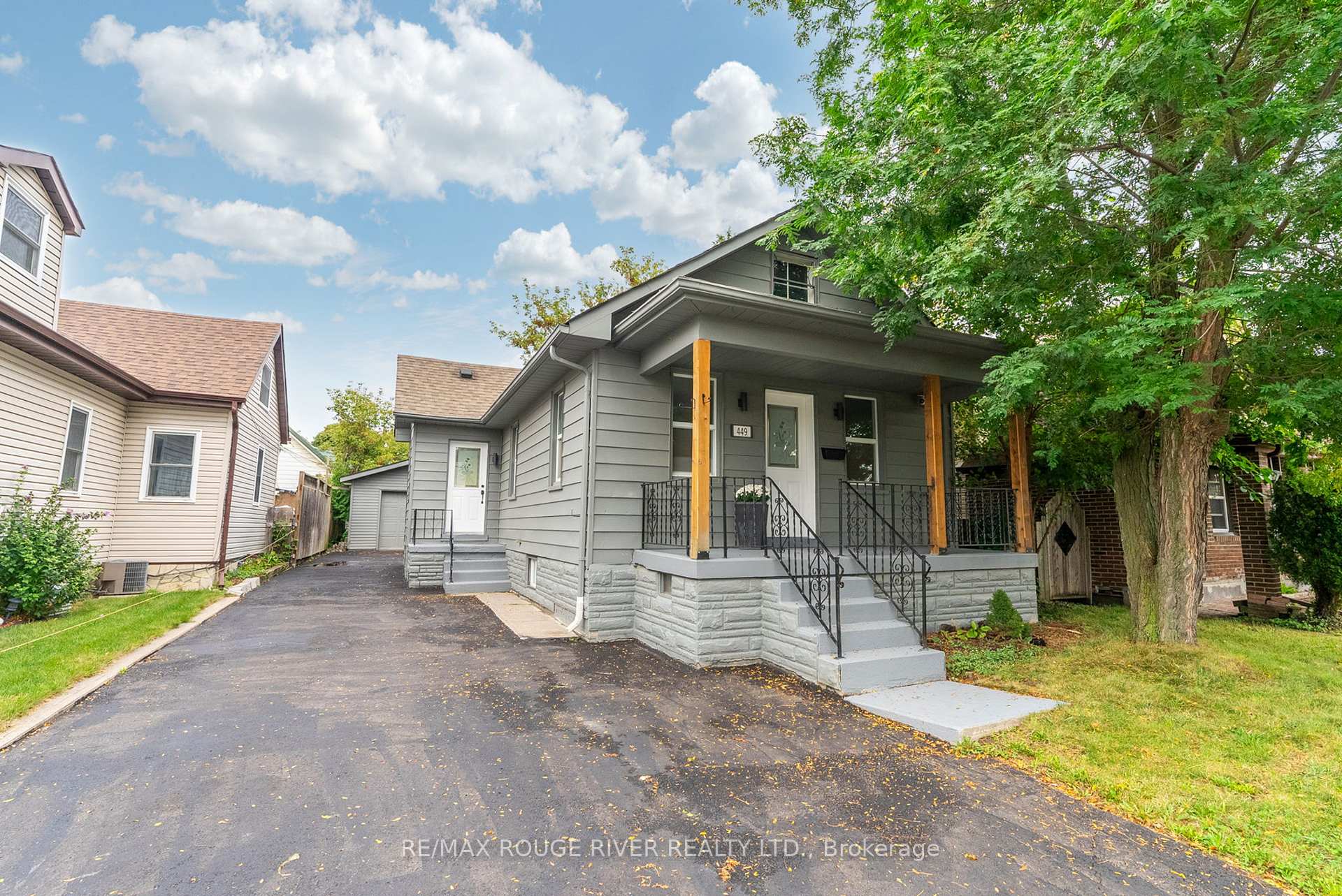 449 Drew St, Oshawa, ON L1H5B6 | 2 Bedroom 2 Bathroom Detached House | Image 1