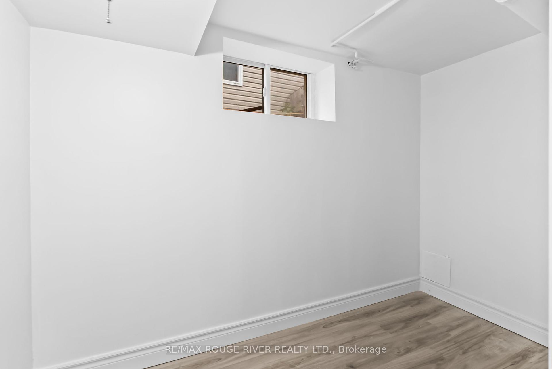 449 Drew St, Oshawa, ON L1H5B6 | 2 Bedroom 2 Bathroom Detached House | Image 22