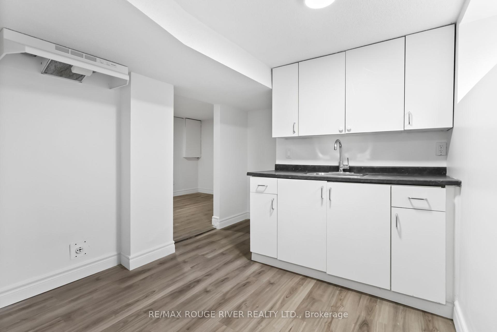 449 Drew St, Oshawa, ON L1H5B6 | 2 Bedroom 2 Bathroom Detached House | Image 24