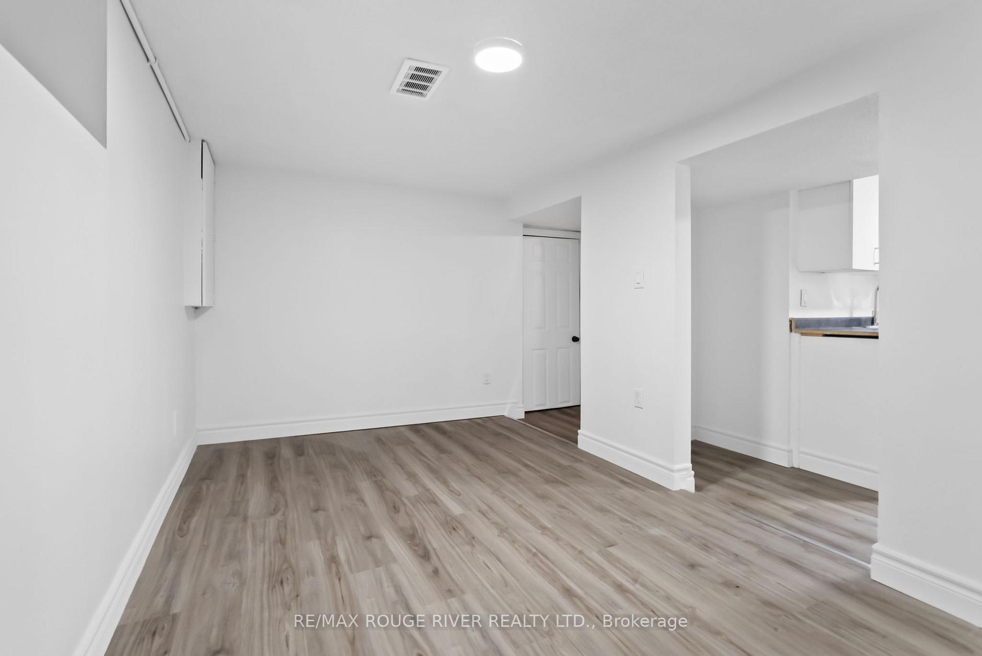 449 Drew St, Oshawa, ON L1H5B6 | 2 Bedroom 2 Bathroom Detached House | Image 30