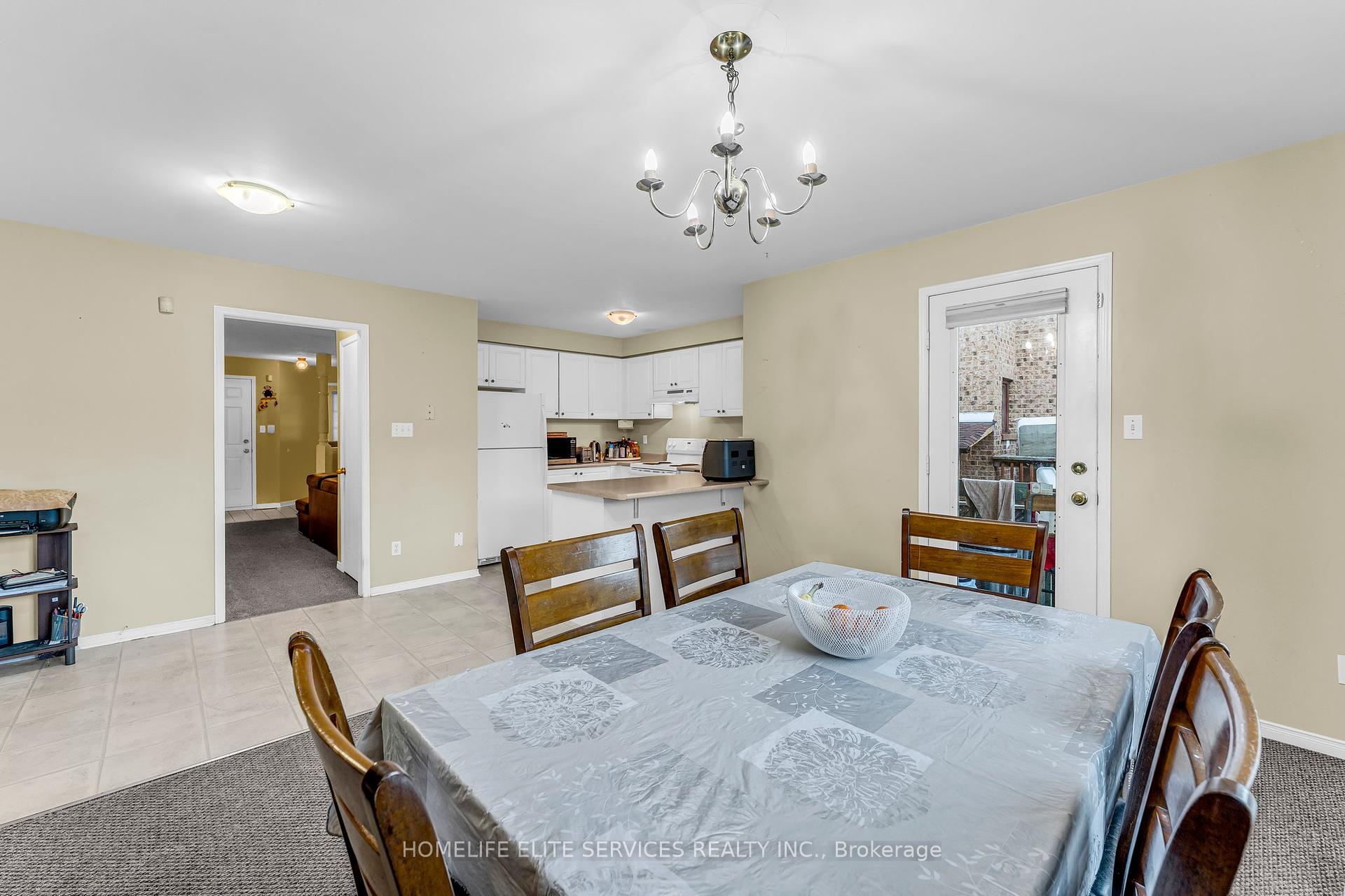 15 Lenthall Ave, Toronto, ON M1B2C7 | 3 Bedroom 4 Bathroom Semi-Detached House | Image 11