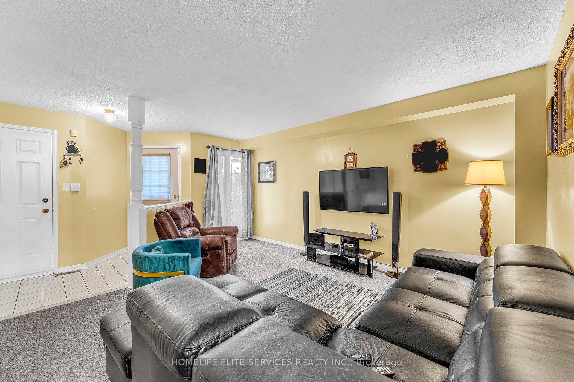 15 Lenthall Ave, Toronto, ON M1B2C7 | 3 Bedroom 4 Bathroom Semi-Detached House | Image 8