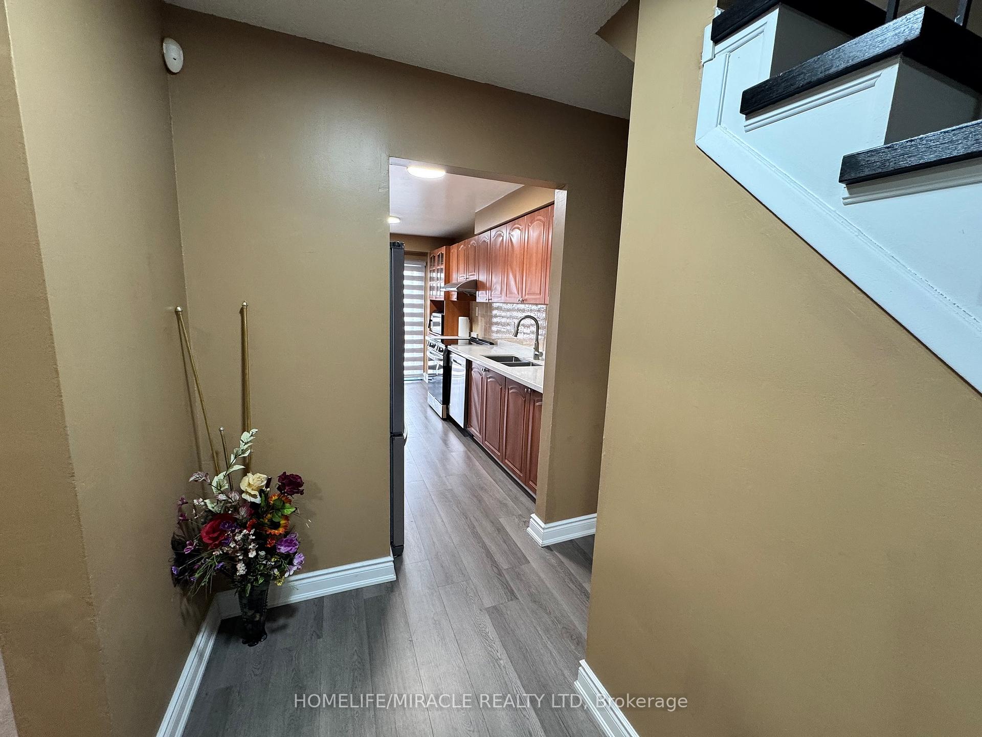 131 Plumrose Ptwy, Toronto, ON M1B4B6 | 3 Bedroom 4 Bathroom Detached House | Image 13