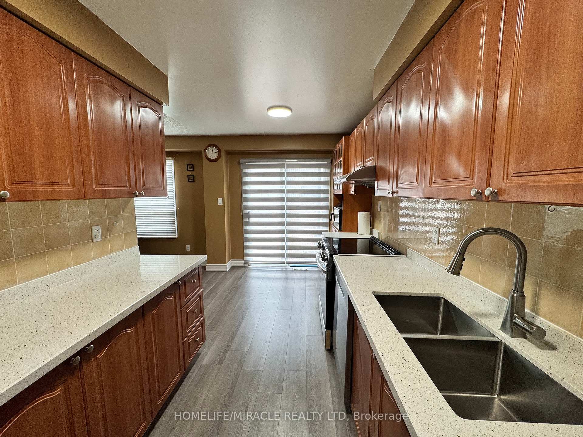 131 Plumrose Ptwy, Toronto, ON M1B4B6 | 3 Bedroom 4 Bathroom Detached House | Image 16
