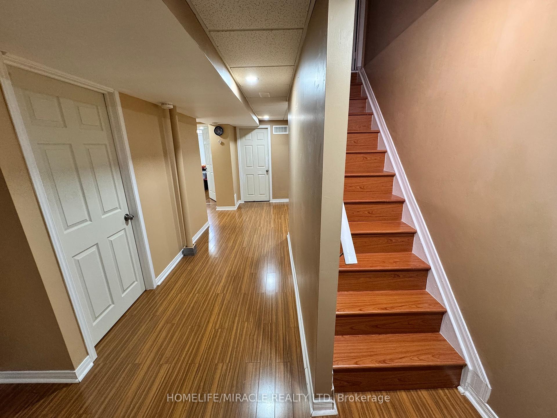 131 Plumrose Ptwy, Toronto, ON M1B4B6 | 3 Bedroom 4 Bathroom Detached House | Image 34