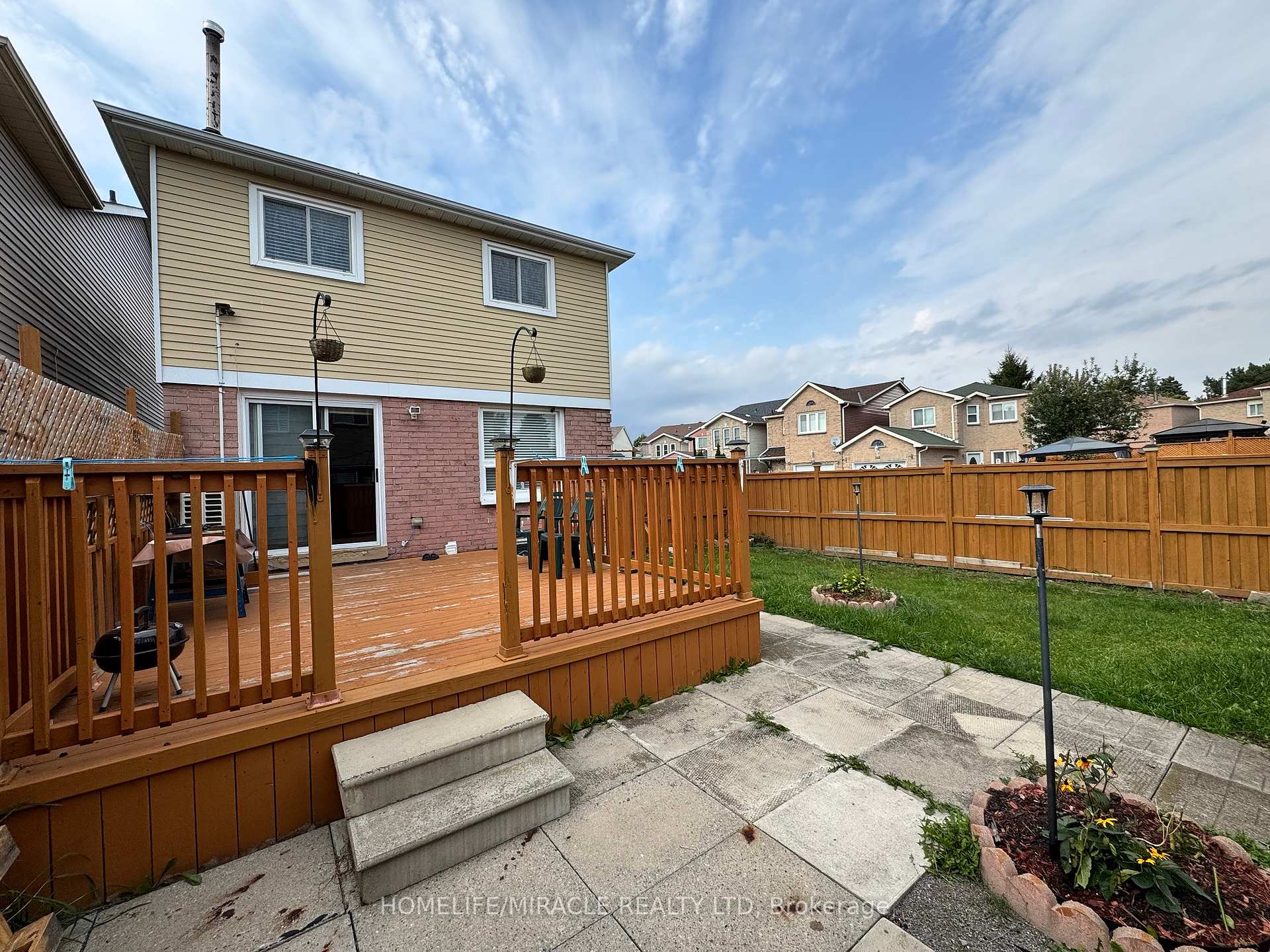 131 Plumrose Ptwy, Toronto, ON M1B4B6 | 3 Bedroom 4 Bathroom Detached House | Image 38
