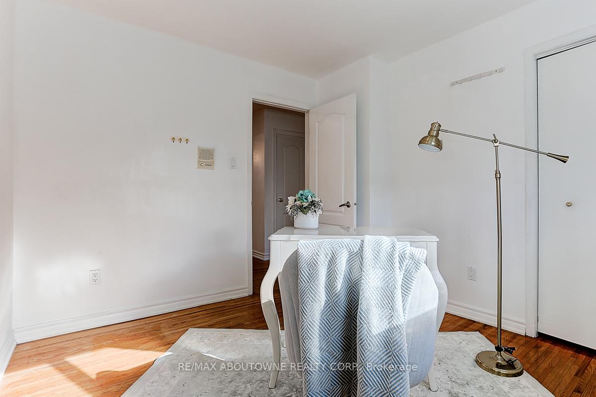 31 Lambeth Sq, Toronto, ON M1W3B3 | 4 Bedroom 3 Bathroom Detached House | Image 21