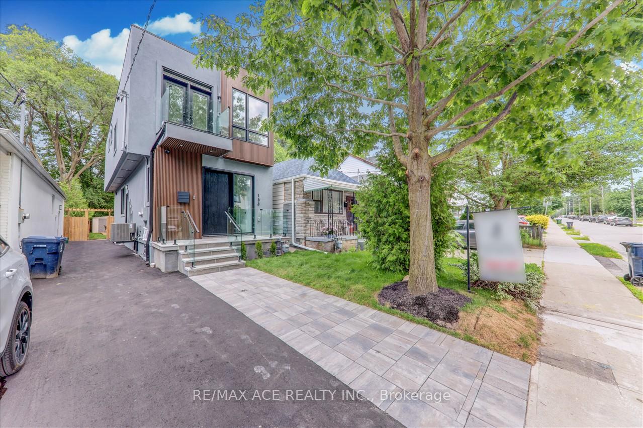153 King Edward Ave, Toronto, ON M4C5J7 | 3 Bedroom 4 Bathroom Detached House | Image 1