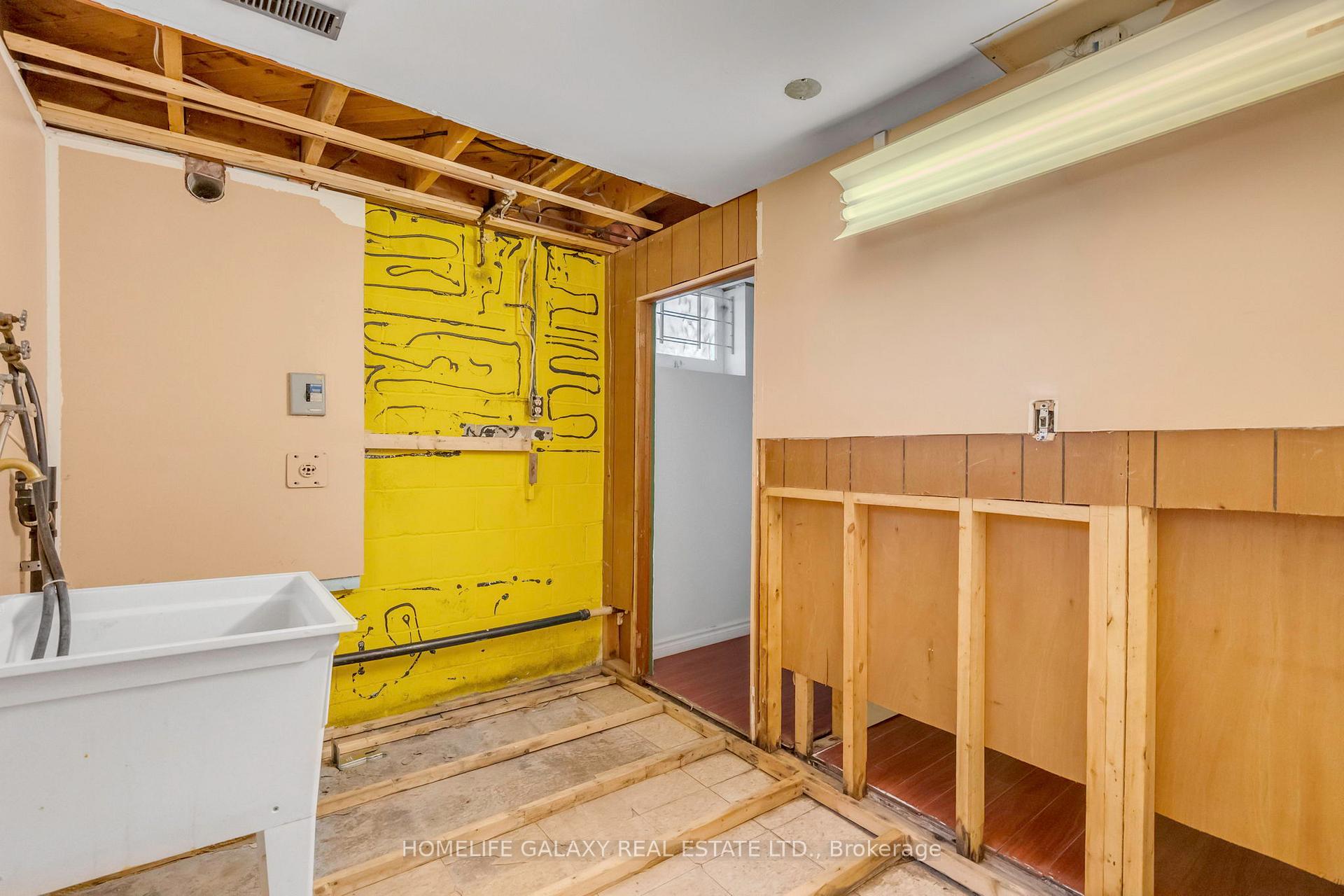 22 Denver Pl, Toronto, ON M1H2P1 | 3 Bedroom 3 Bathroom Detached House | Image 37