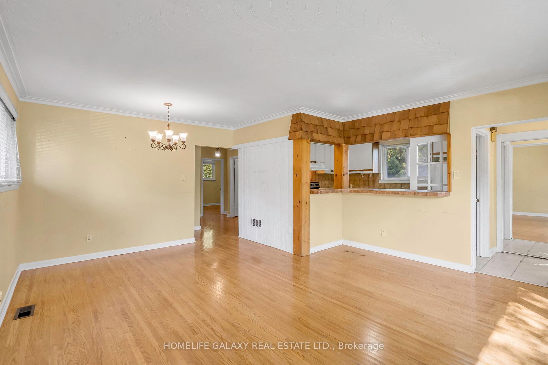 22 Denver Pl, Toronto, ON M1H2P1 | 3 Bedroom 3 Bathroom Detached House | Image 8
