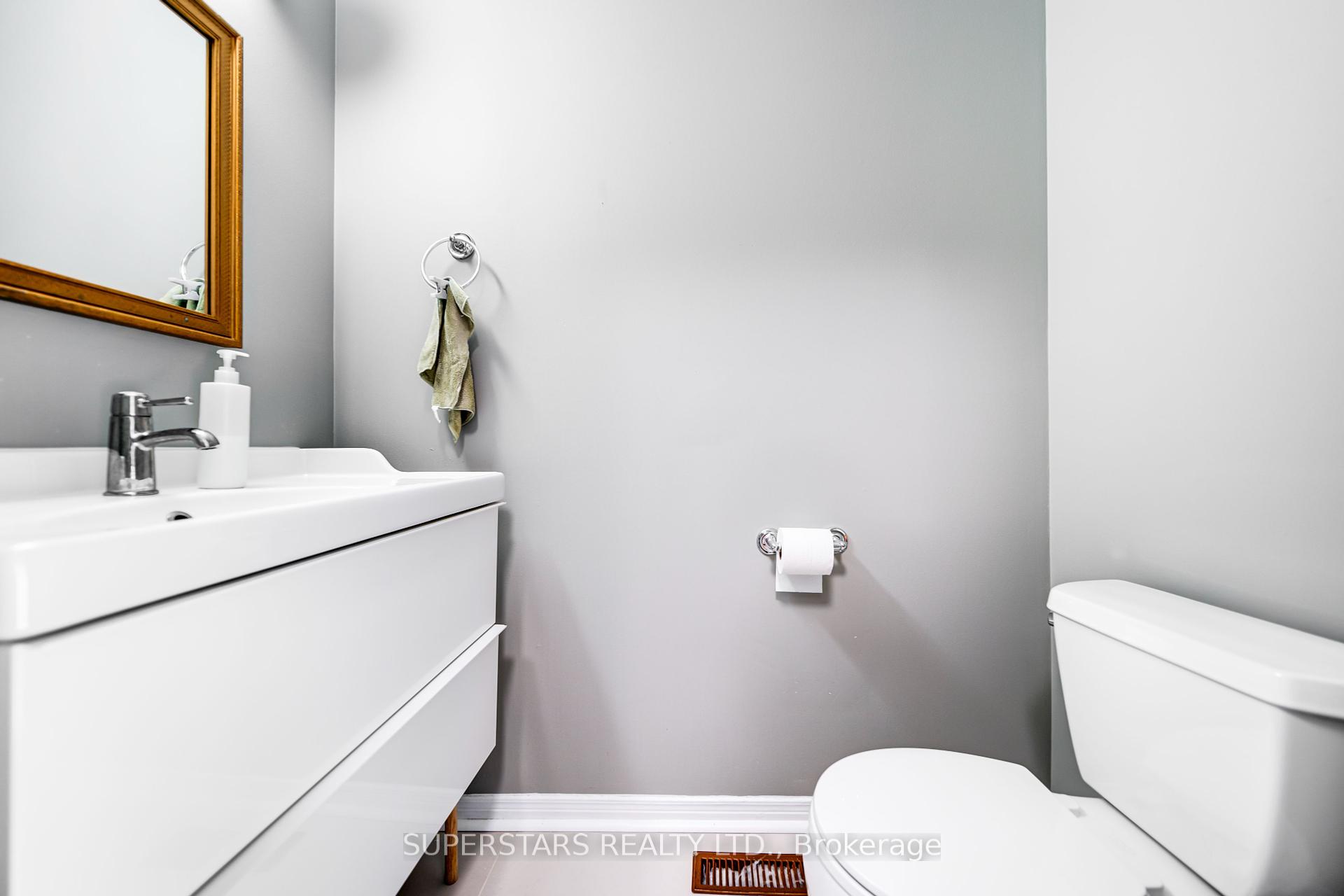 15 Pipers Green Ave, Toronto, ON M1S3J9 | 4 Bedroom 4 Bathroom Detached House | Image 10