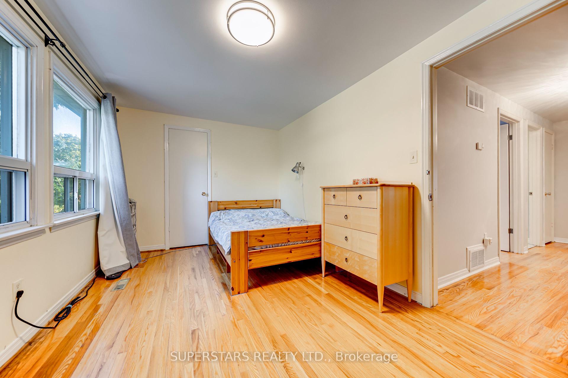 15 Pipers Green Ave, Toronto, ON M1S3J9 | 4 Bedroom 4 Bathroom Detached House | Image 17