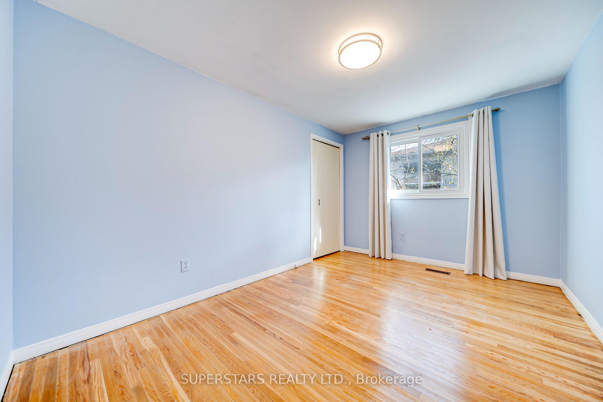 15 Pipers Green Ave, Toronto, ON M1S3J9 | 4 Bedroom 4 Bathroom Detached House | Image 18