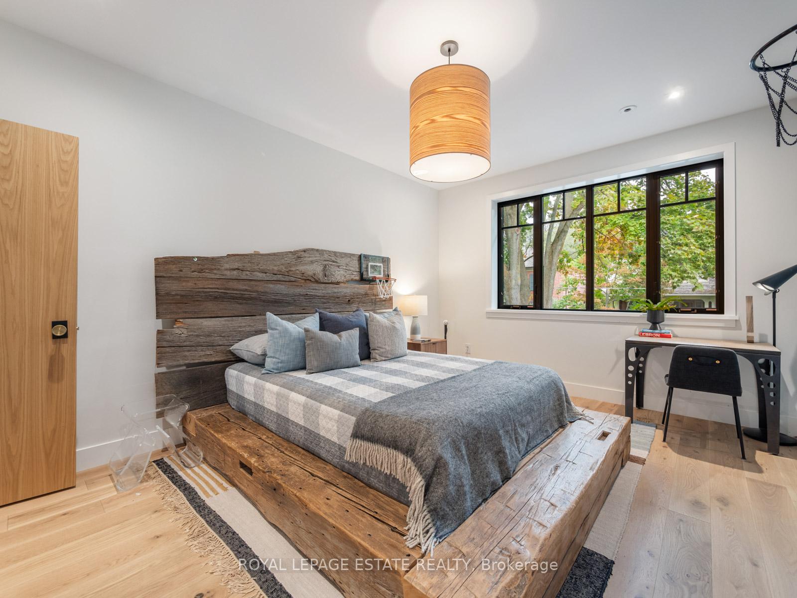 18 Munro Park Ave, Toronto, ON M4E3M3 | 4 Bedroom 5 Bathroom Detached House | Image 20