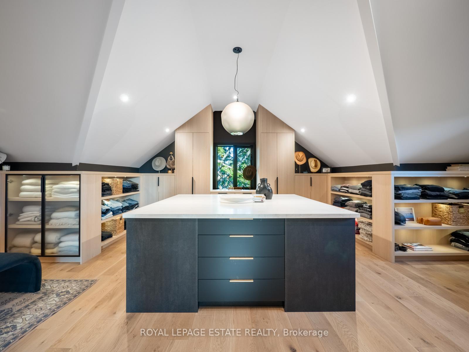 18 Munro Park Ave, Toronto, ON M4E3M3 | 4 Bedroom 5 Bathroom Detached House | Image 29