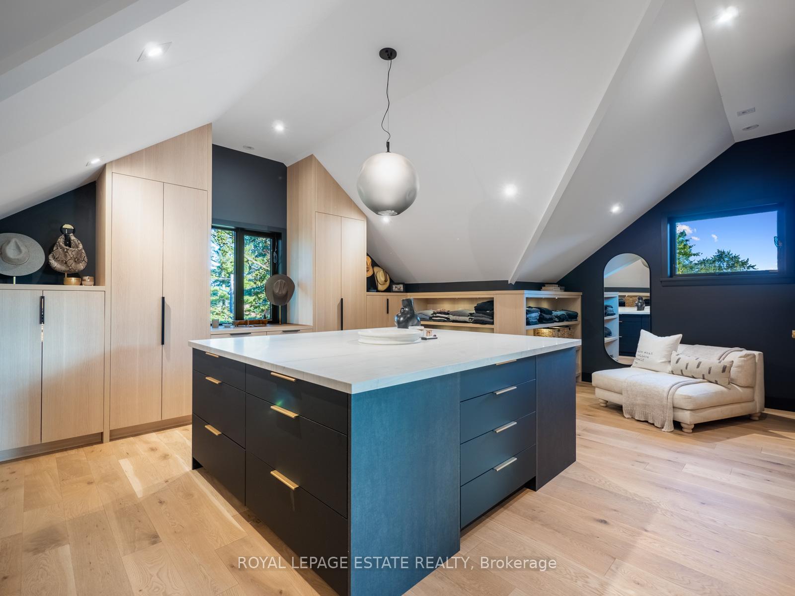 18 Munro Park Ave, Toronto, ON M4E3M3 | 4 Bedroom 5 Bathroom Detached House | Image 30