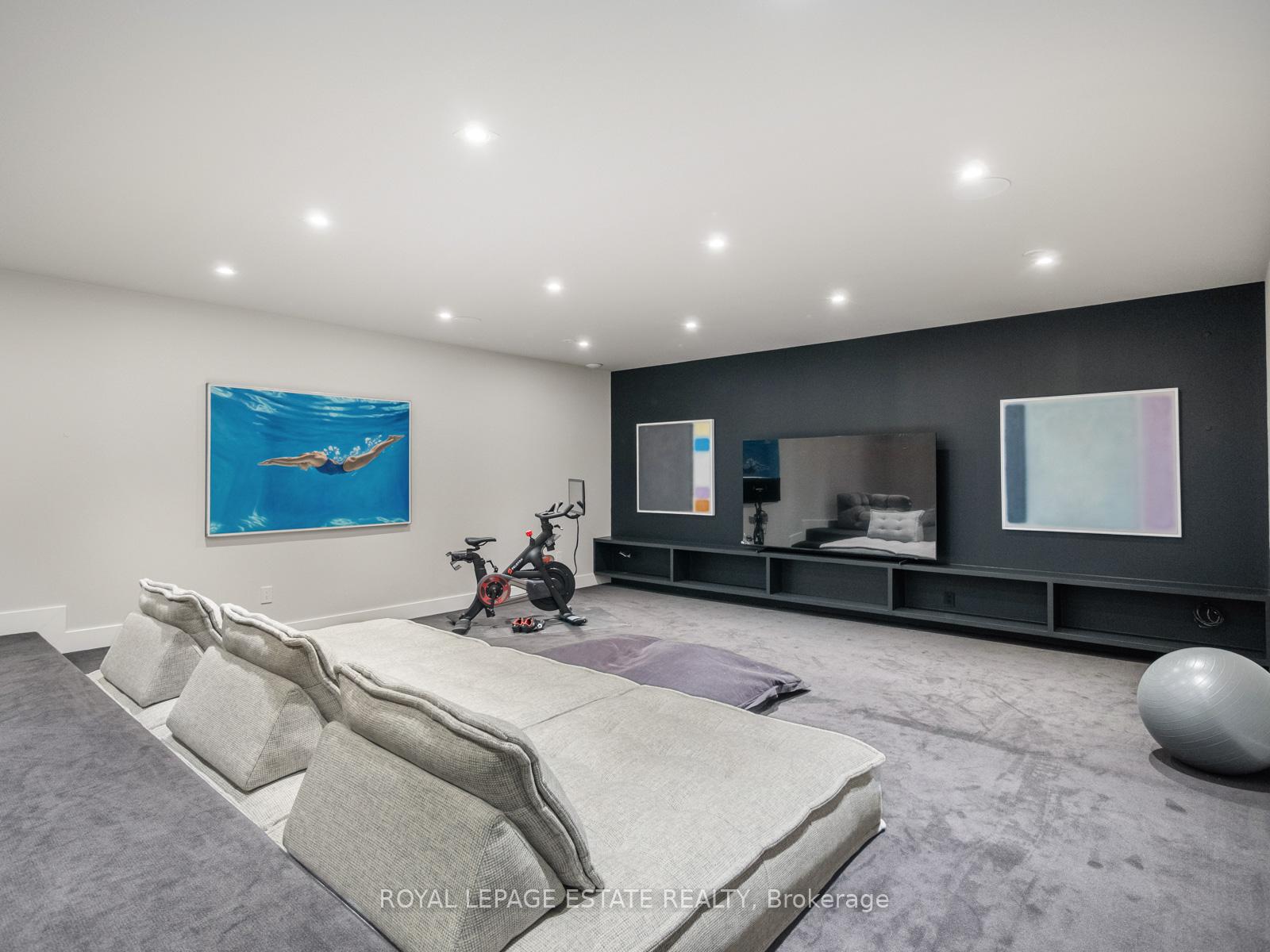 18 Munro Park Ave, Toronto, ON M4E3M3 | 4 Bedroom 5 Bathroom Detached House | Image 32