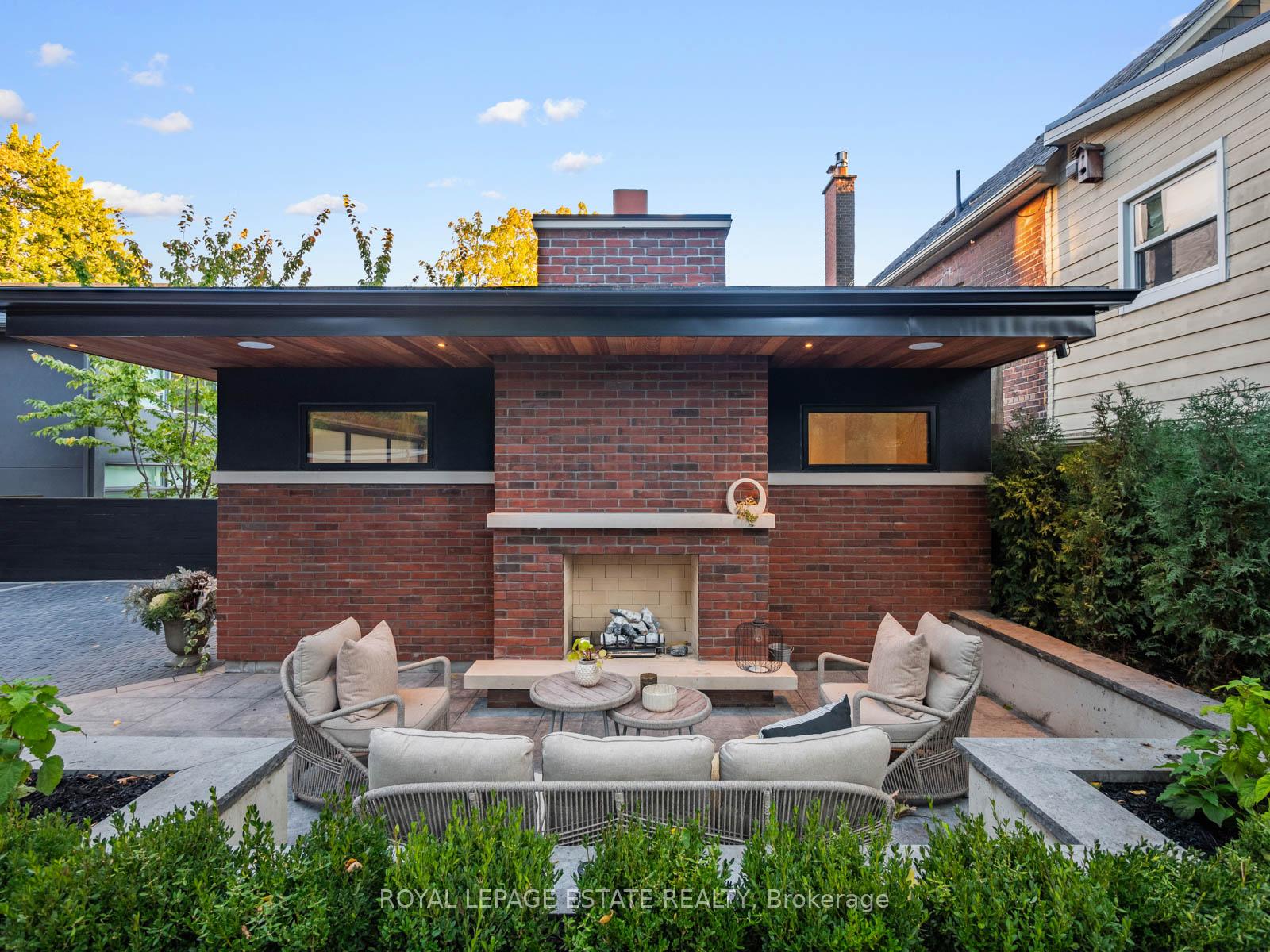 18 Munro Park Ave, Toronto, ON M4E3M3 | 4 Bedroom 5 Bathroom Detached House | Image 35