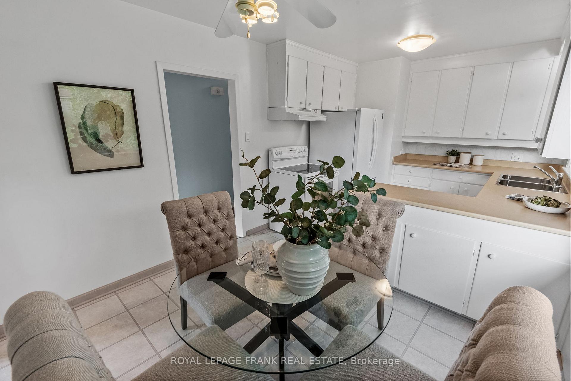 84 Chestermere Blvd, Toronto, ON M1J2Y1 | 3 Bedroom 2 Bathroom Detached House | Image 11