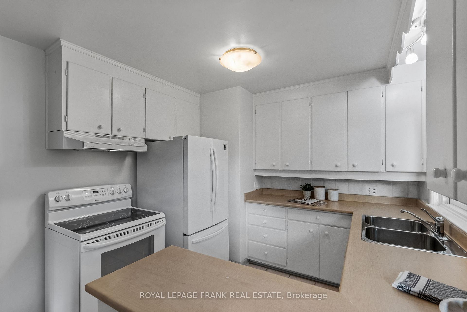 84 Chestermere Blvd, Toronto, ON M1J2Y1 | 3 Bedroom 2 Bathroom Detached House | Image 13