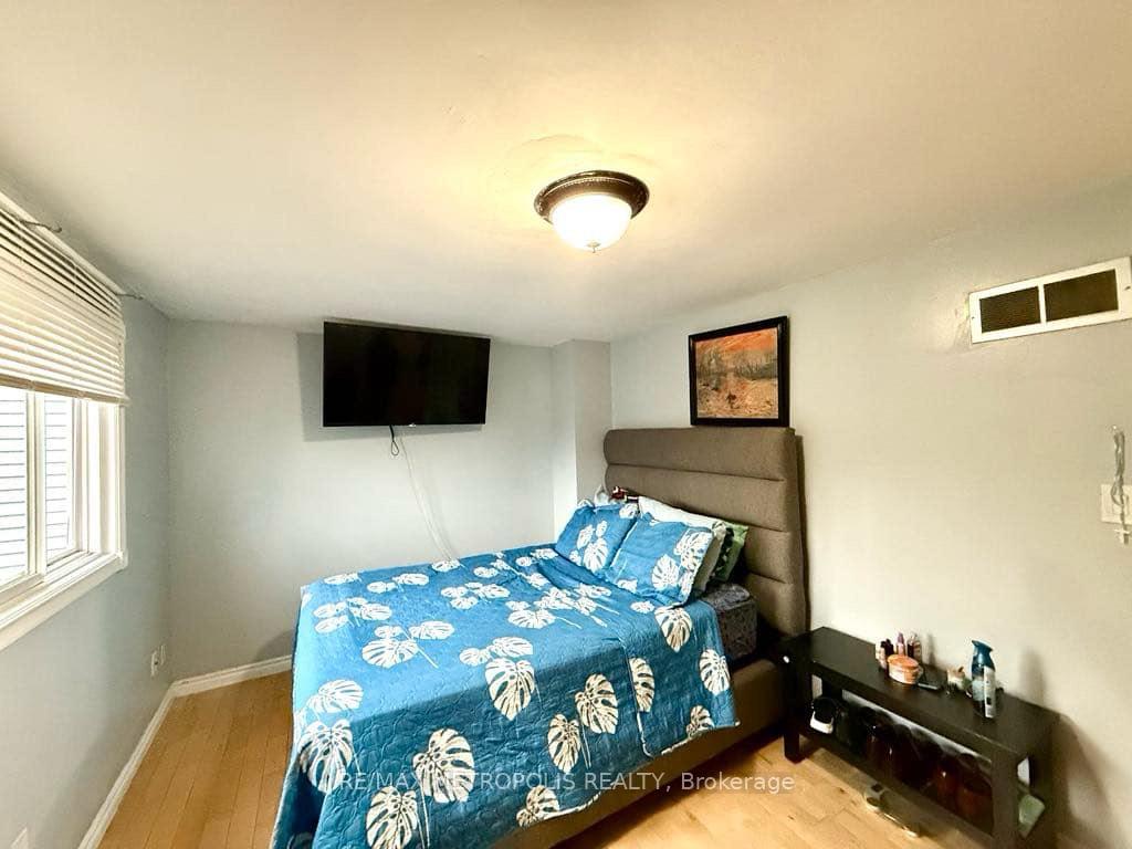 4 Shepmore Terr, Toronto, ON M1B3H4 | 3 Bedroom 2 Bathroom Detached House | Image 21