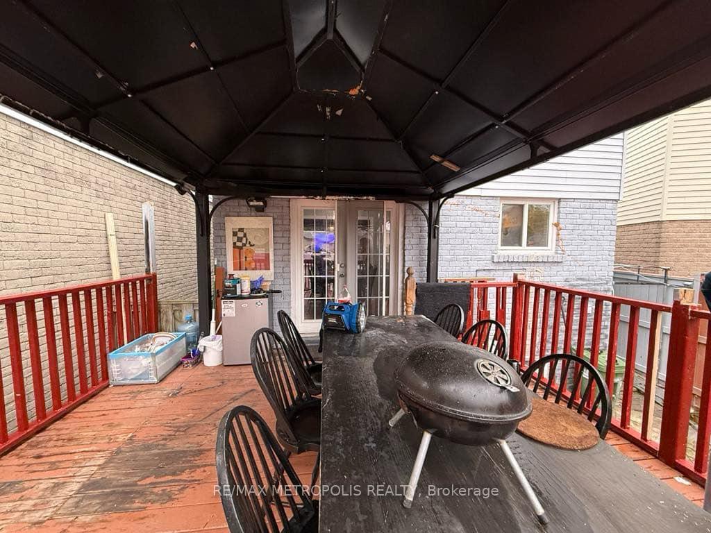 4 Shepmore Terr, Toronto, ON M1B3H4 | 3 Bedroom 2 Bathroom Detached House | Image 8