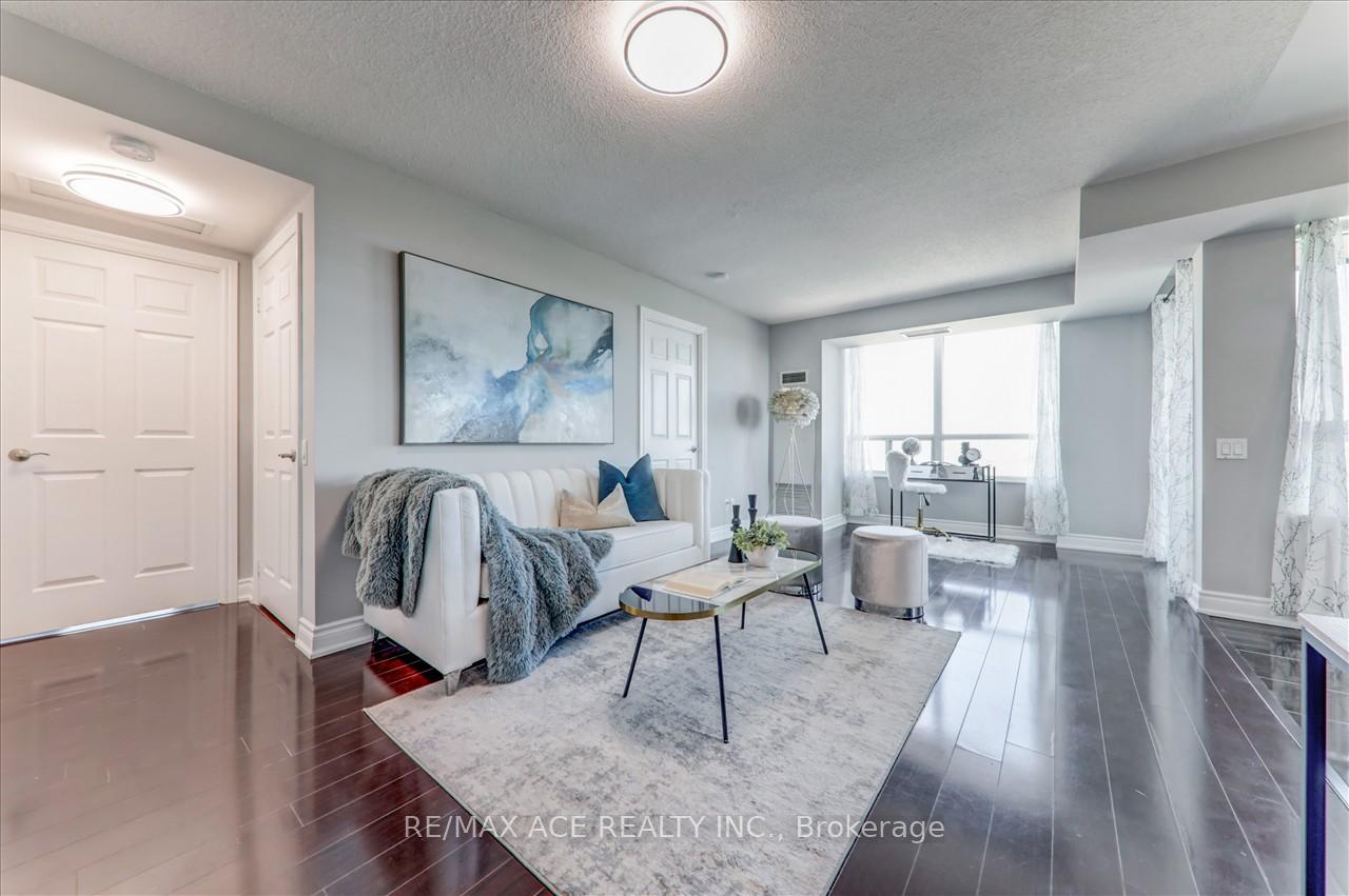 #2009 - 61 Town Centre Crt, Toronto, ON M1P5C5 | 2 Bedroom 2 Bathroom Condo Apt | Image 10