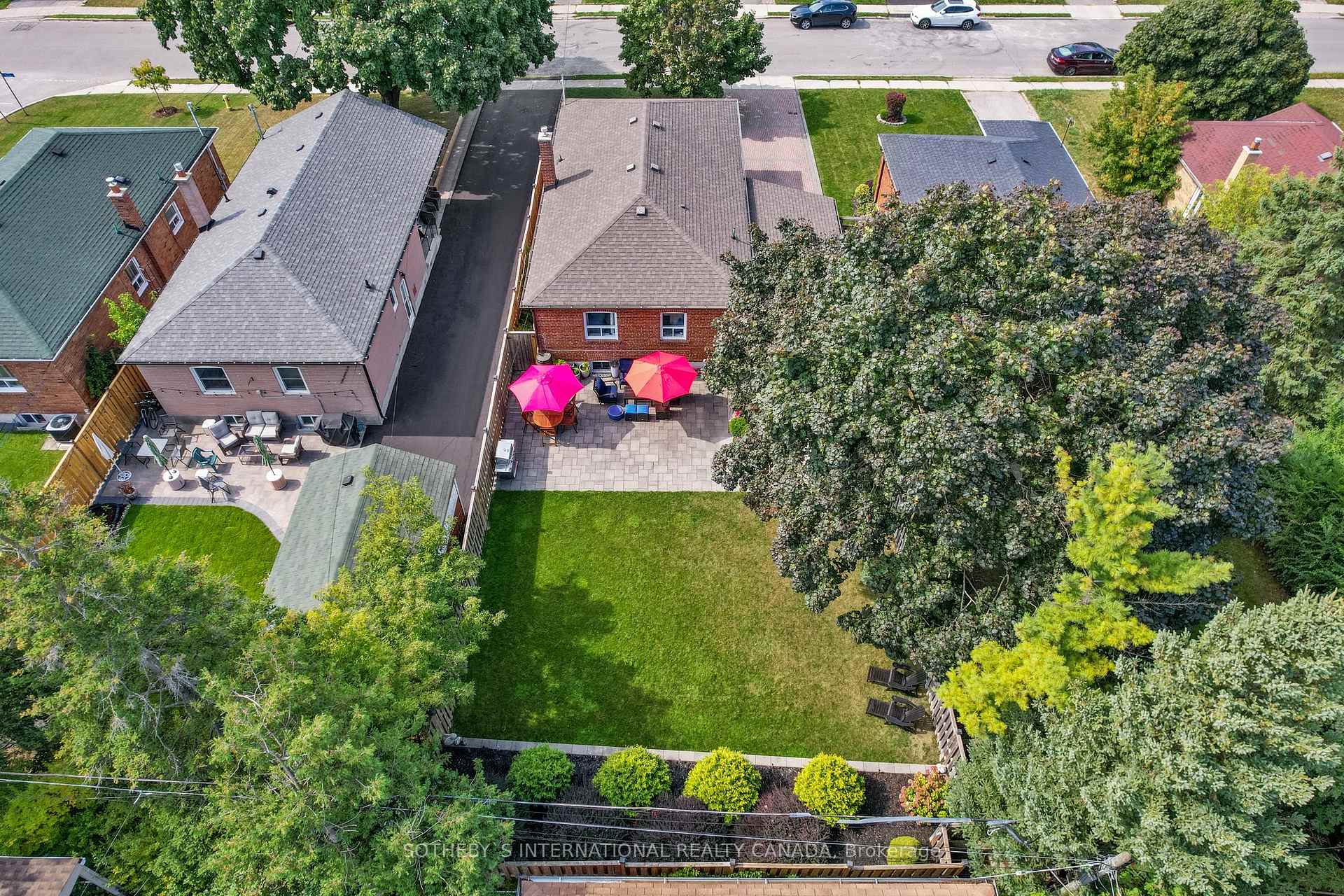 101 Crocus Dr, Toronto, ON M1R4T3 | 3 Bedroom 2 Bathroom Detached House | Image 38