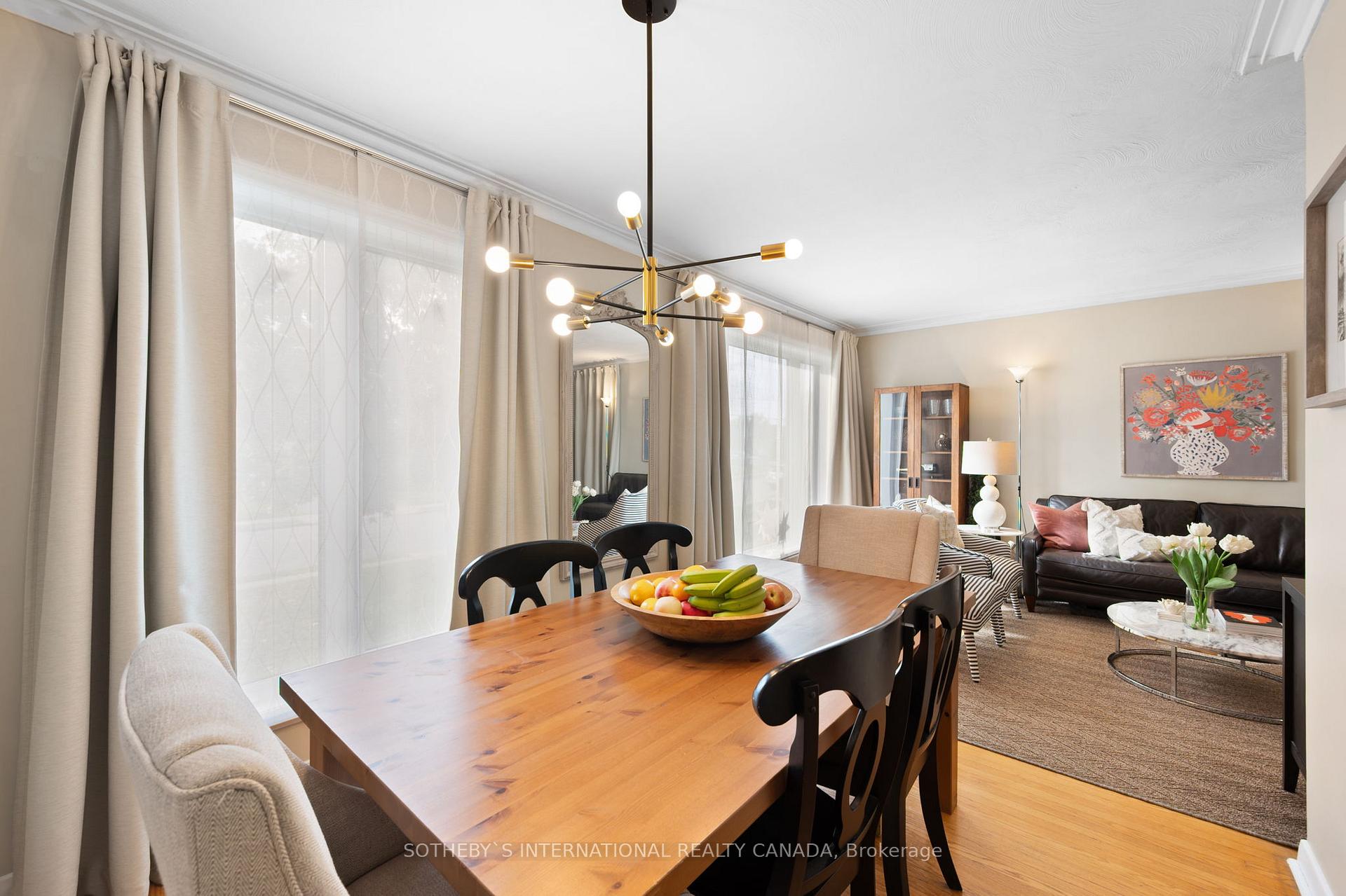 101 Crocus Dr, Toronto, ON M1R4T3 | 3 Bedroom 2 Bathroom Detached House | Image 9