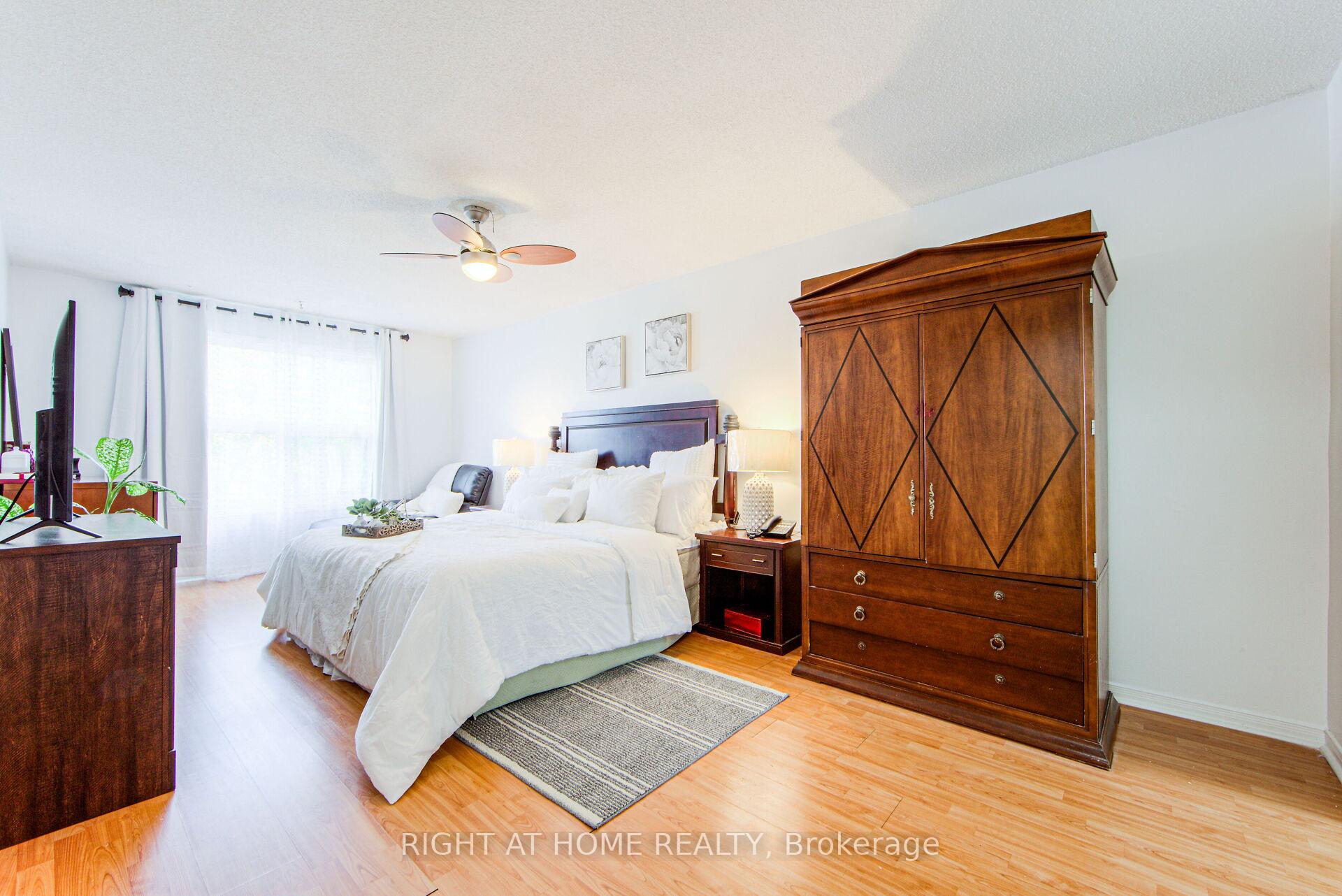 70 Longsword Dr, Toronto, ON M1V3A3 | 4 Bedroom 4 Bathroom Detached House | Image 20