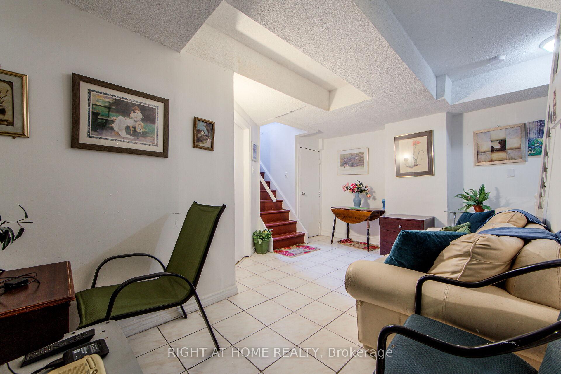 70 Longsword Dr, Toronto, ON M1V3A3 | 4 Bedroom 4 Bathroom Detached House | Image 25