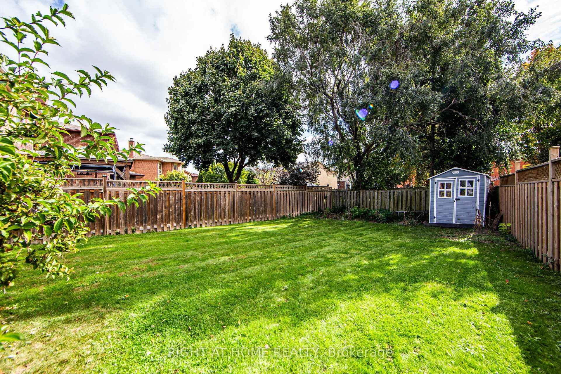 70 Longsword Dr, Toronto, ON M1V3A3 | 4 Bedroom 4 Bathroom Detached House | Image 34