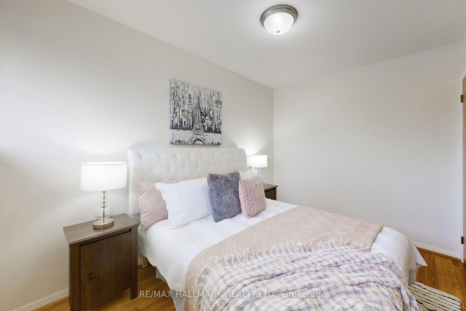 33 Shoreland Cres, Toronto, ON M1G1M4 | 3 Bedroom 1 Bathroom Detached House | Image 19