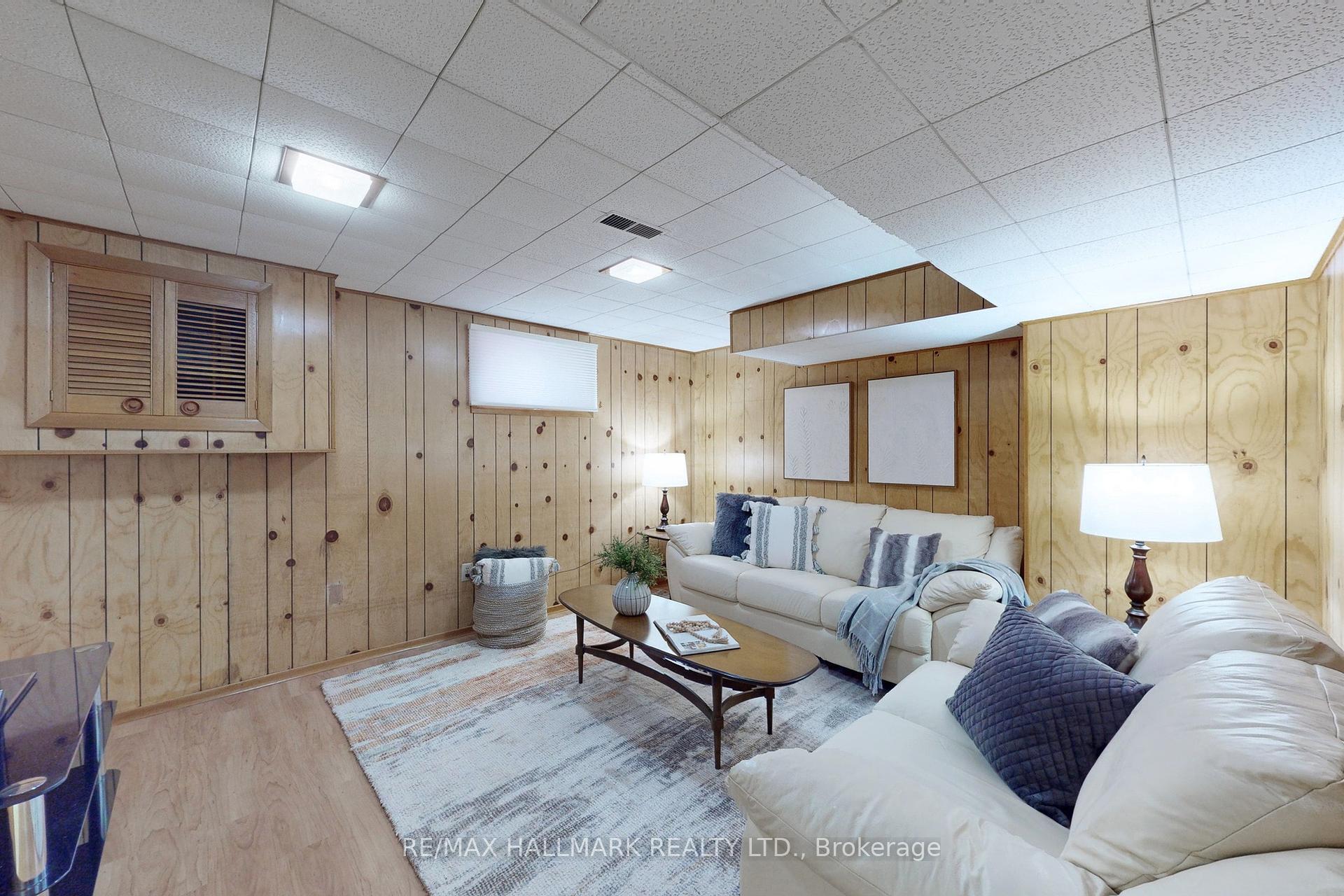 33 Shoreland Cres, Toronto, ON M1G1M4 | 3 Bedroom 1 Bathroom Detached House | Image 28