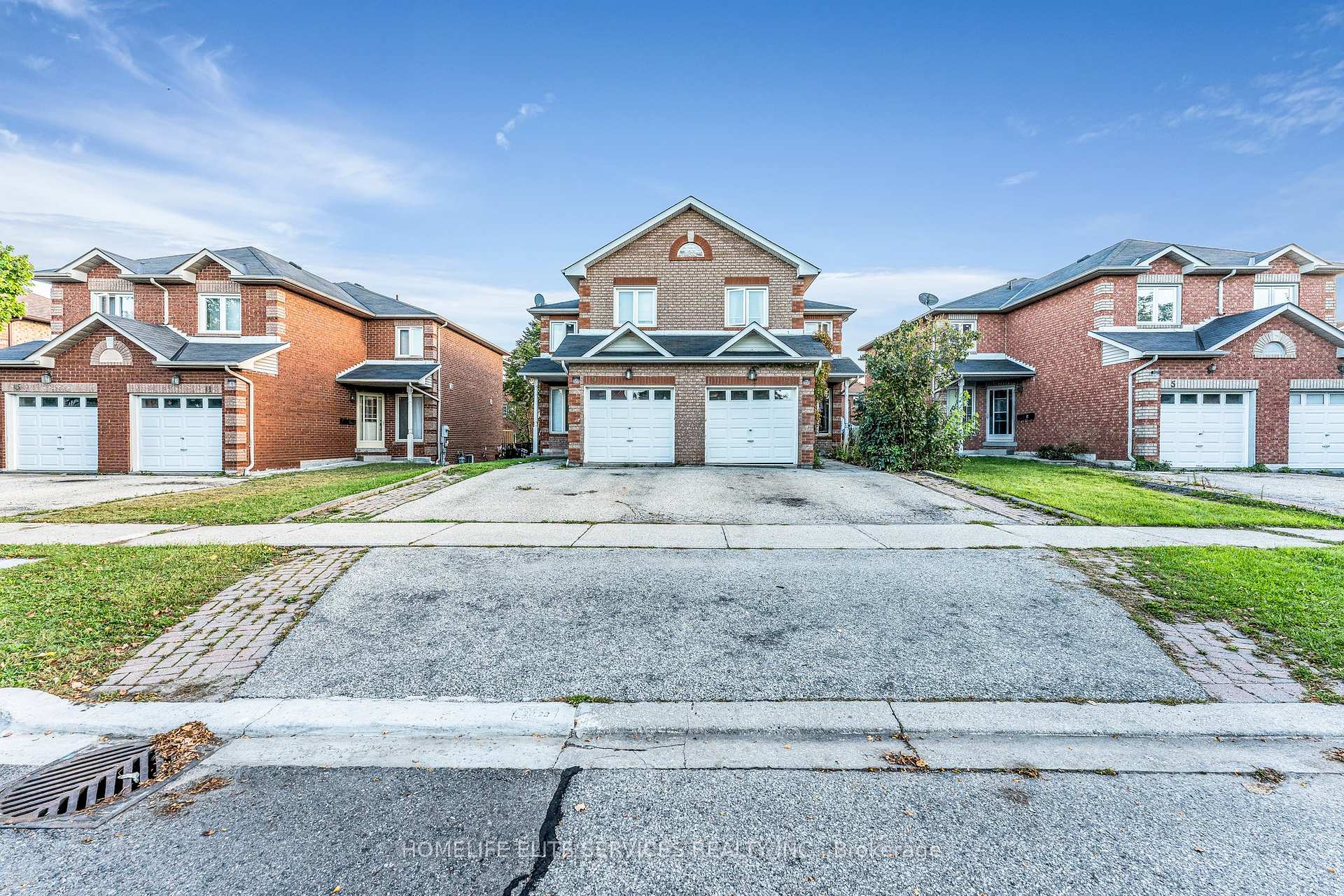 9 Lenthall Ave, Toronto, ON M1B2C7 | 3 Bedroom 4 Bathroom Semi-Detached House | Image 6